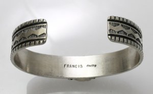 画像4: ナバホ族　Melvin Francis ロイストンターコイズ　スタンプワーク　バングル