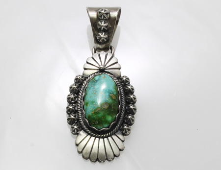 画像2: ナバホ族　Davin Benally　ソノランゴールドターコイズ　スタンプワーク　ペンダント